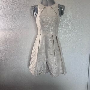 Gianni Bini Elegant Cream Sleeveless Dress XS